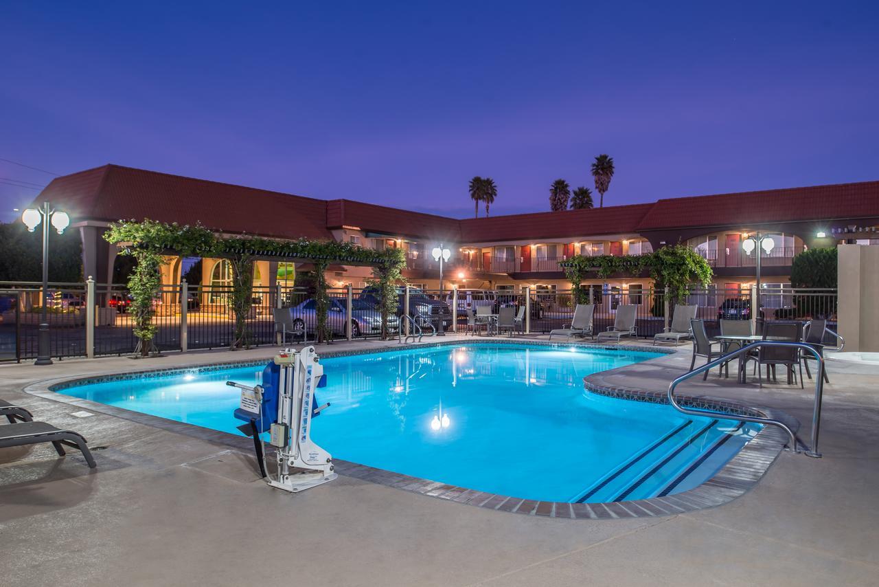 Laurel Inn & Conference Center Salinas Luaran gambar