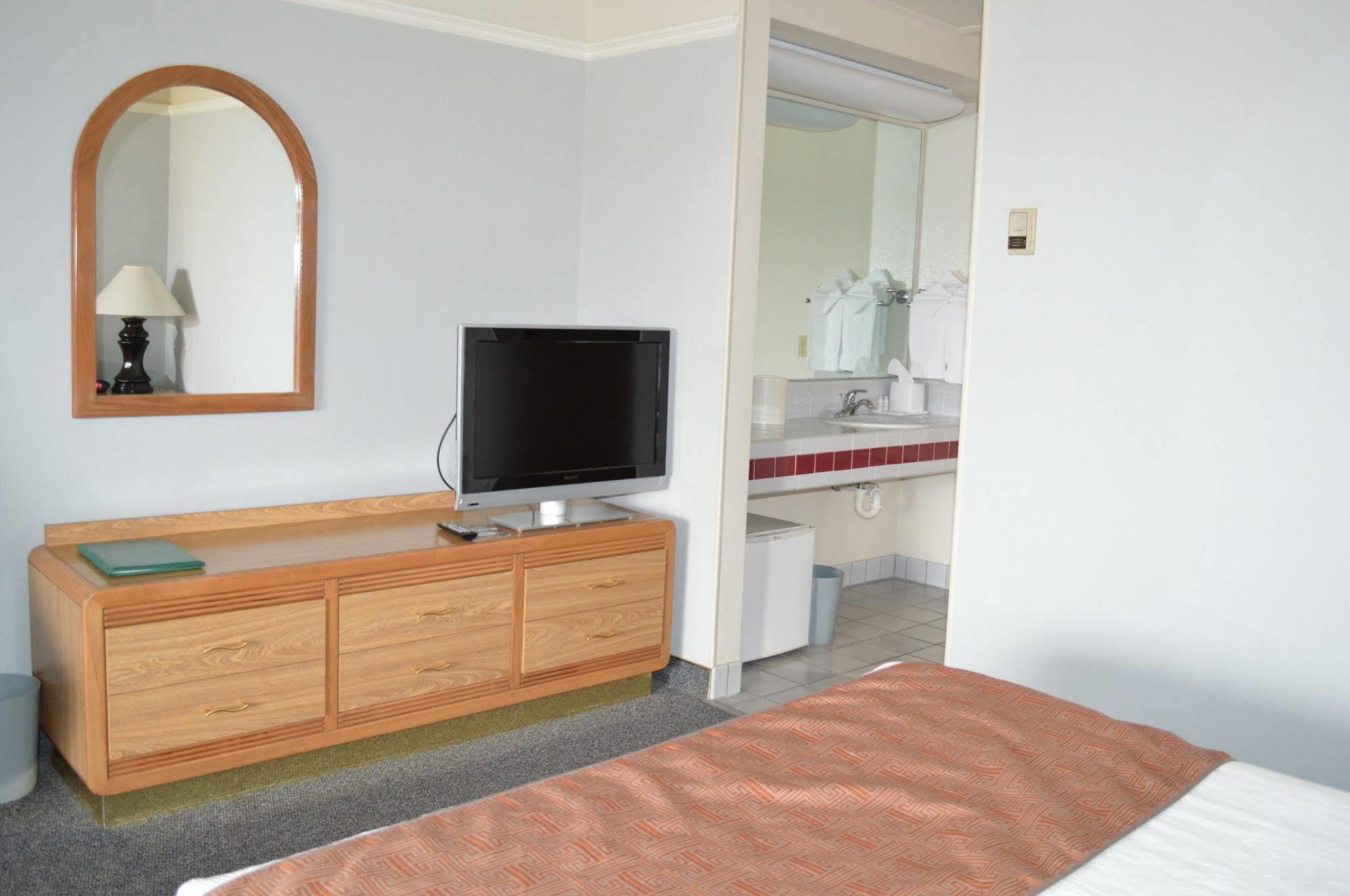 Laurel Inn & Conference Center Salinas Luaran gambar
