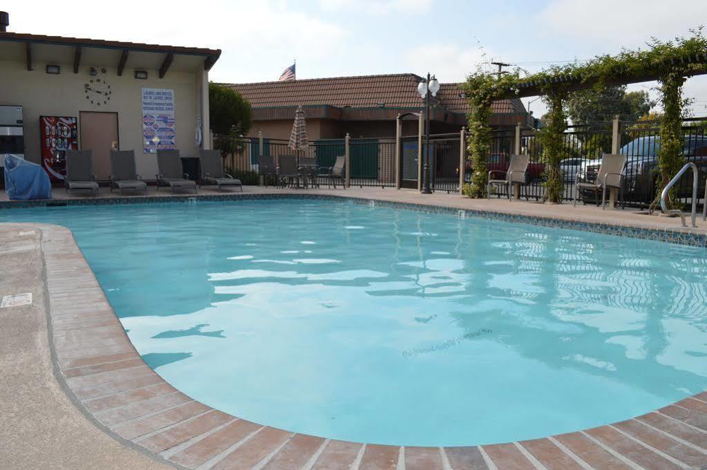 Laurel Inn & Conference Center Salinas Luaran gambar