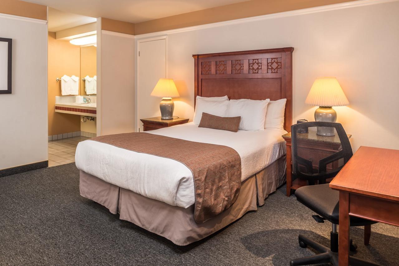 Laurel Inn & Conference Center Salinas Luaran gambar